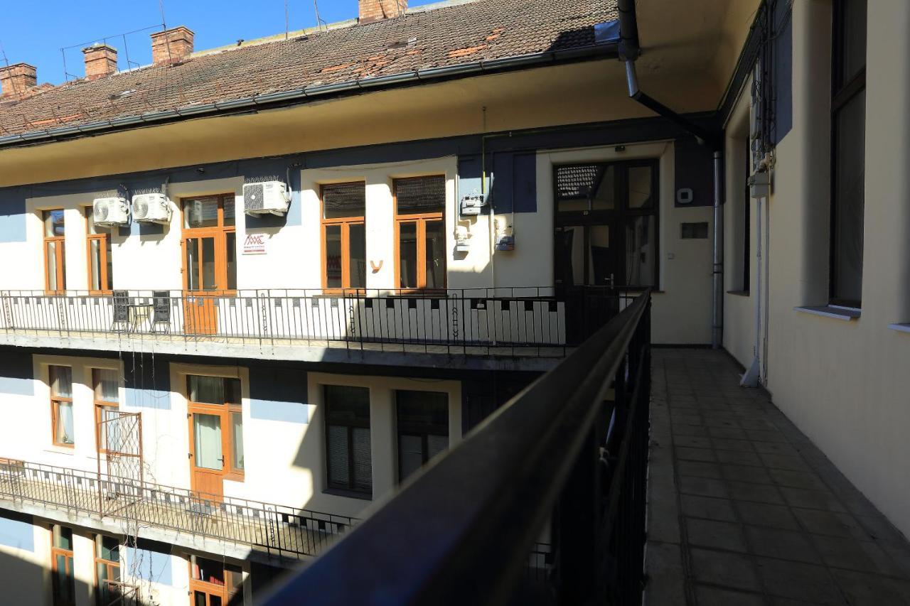 Napoca Central Apartment Kolozsvár Kültér fotó