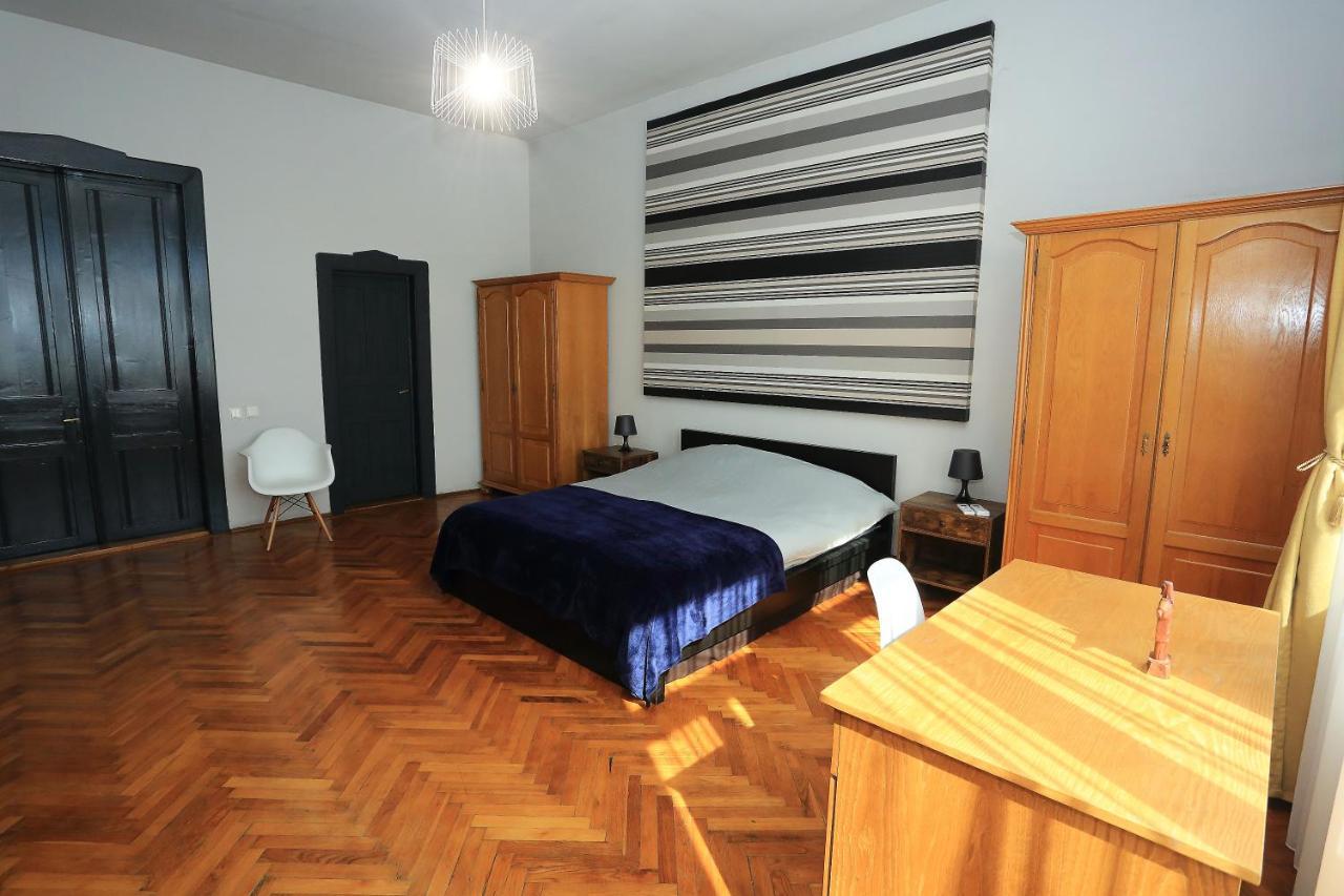 Napoca Central Apartment Kolozsvár Kültér fotó
